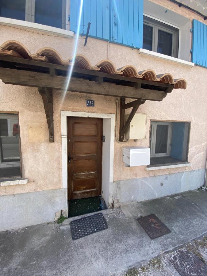 La Cle Maison De Ville, Clim, Wifi A La Bayore Йер Экстерьер фото